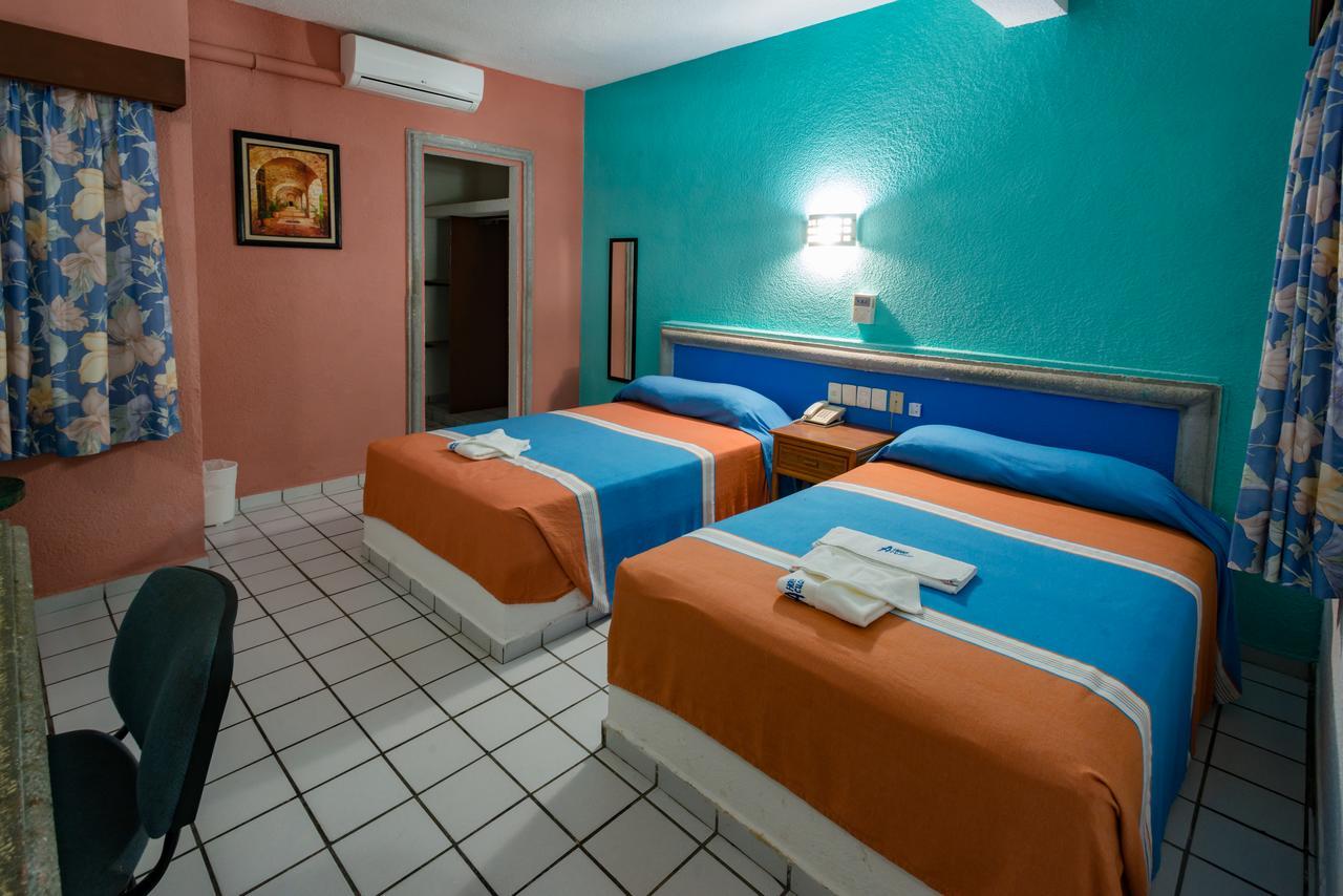 Hotel Acuario Ciudad del Carmen Esterno foto