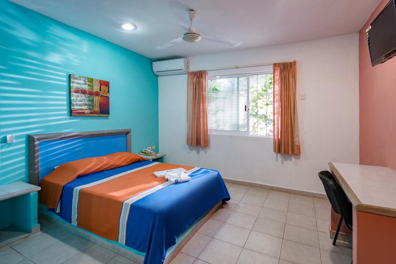 Hotel Acuario Ciudad del Carmen Esterno foto